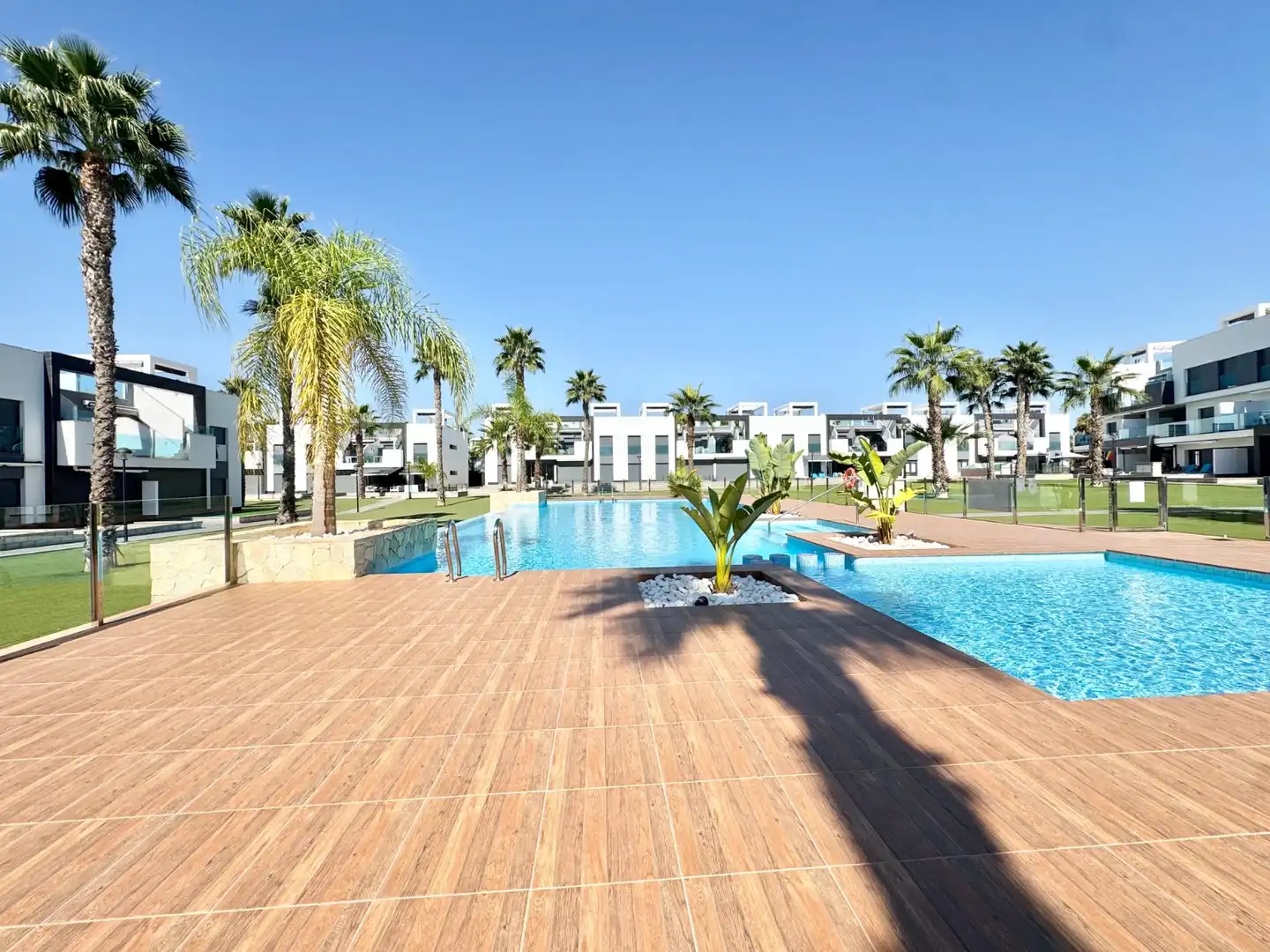 Penthouse with pool to rent in El Raso, imagen 42