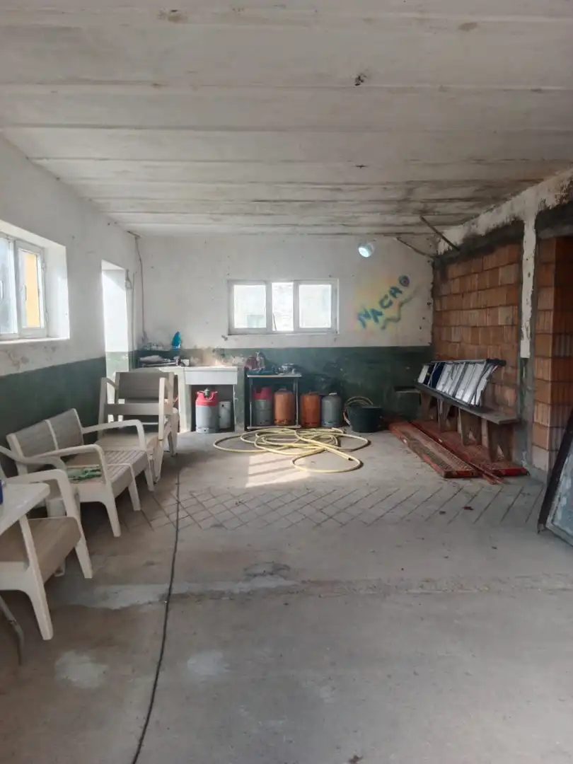 Casa o chalet en venta en Hazas de Cesto con Jardín privado, Trastero y Amueblado