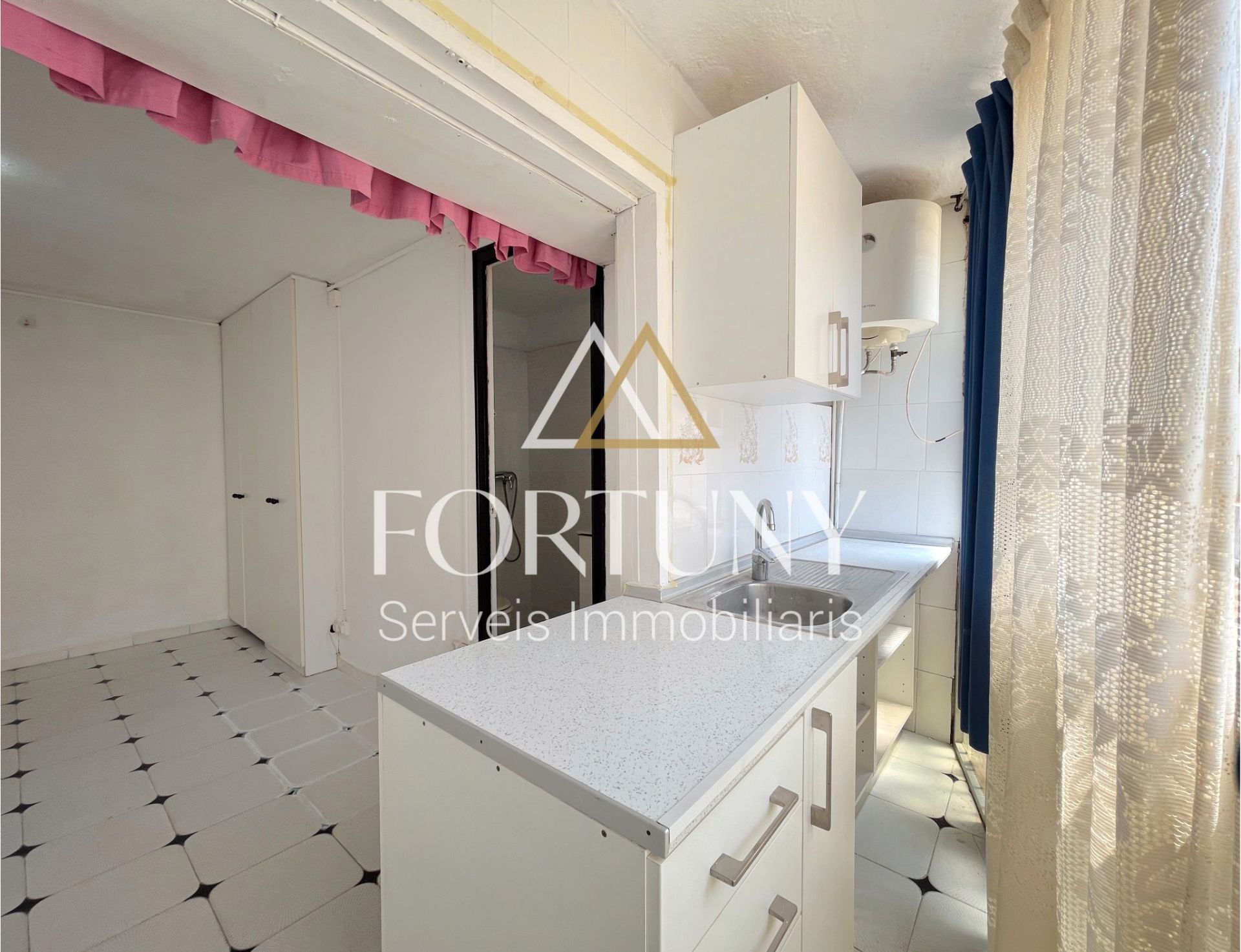 Cuina de Apartament en venda en Salou