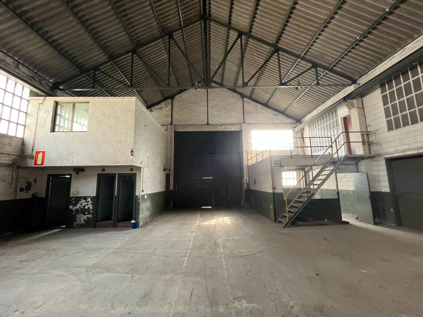 Fabrikhallen zum Verkauf in Orozko