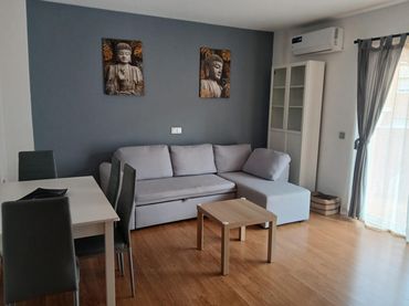 Haus mit Pool zur Miete in Calle Poeta Aurora de Albornoz