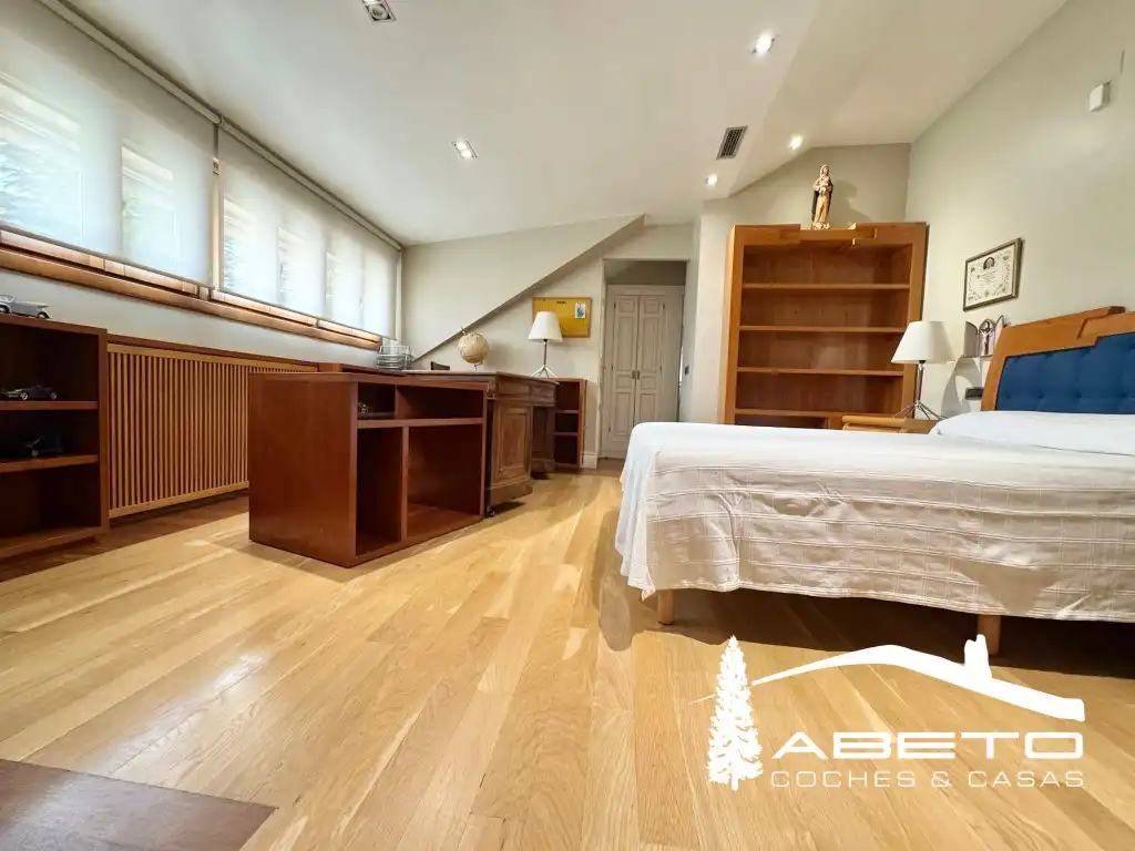 Habitación de Casa o chalet en venta en Madrid
