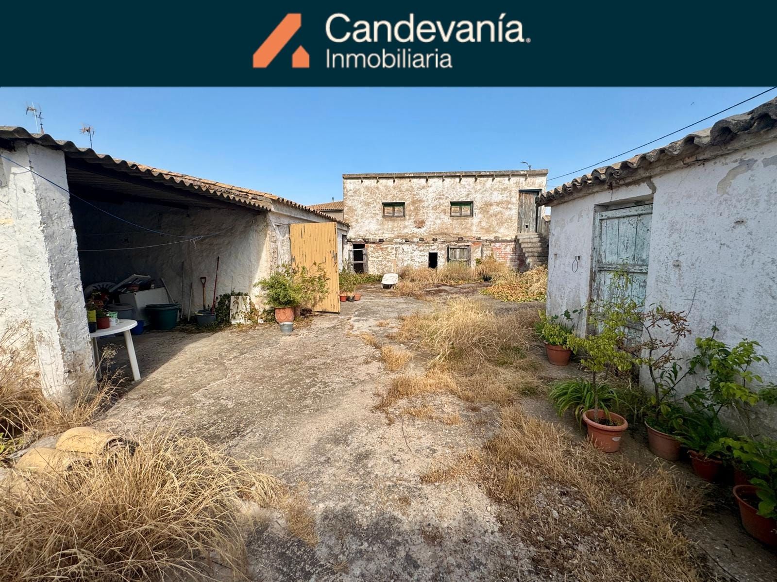 Exterior view of Country house for sale in Gurrea de Gállego  with Private garden and Storage room