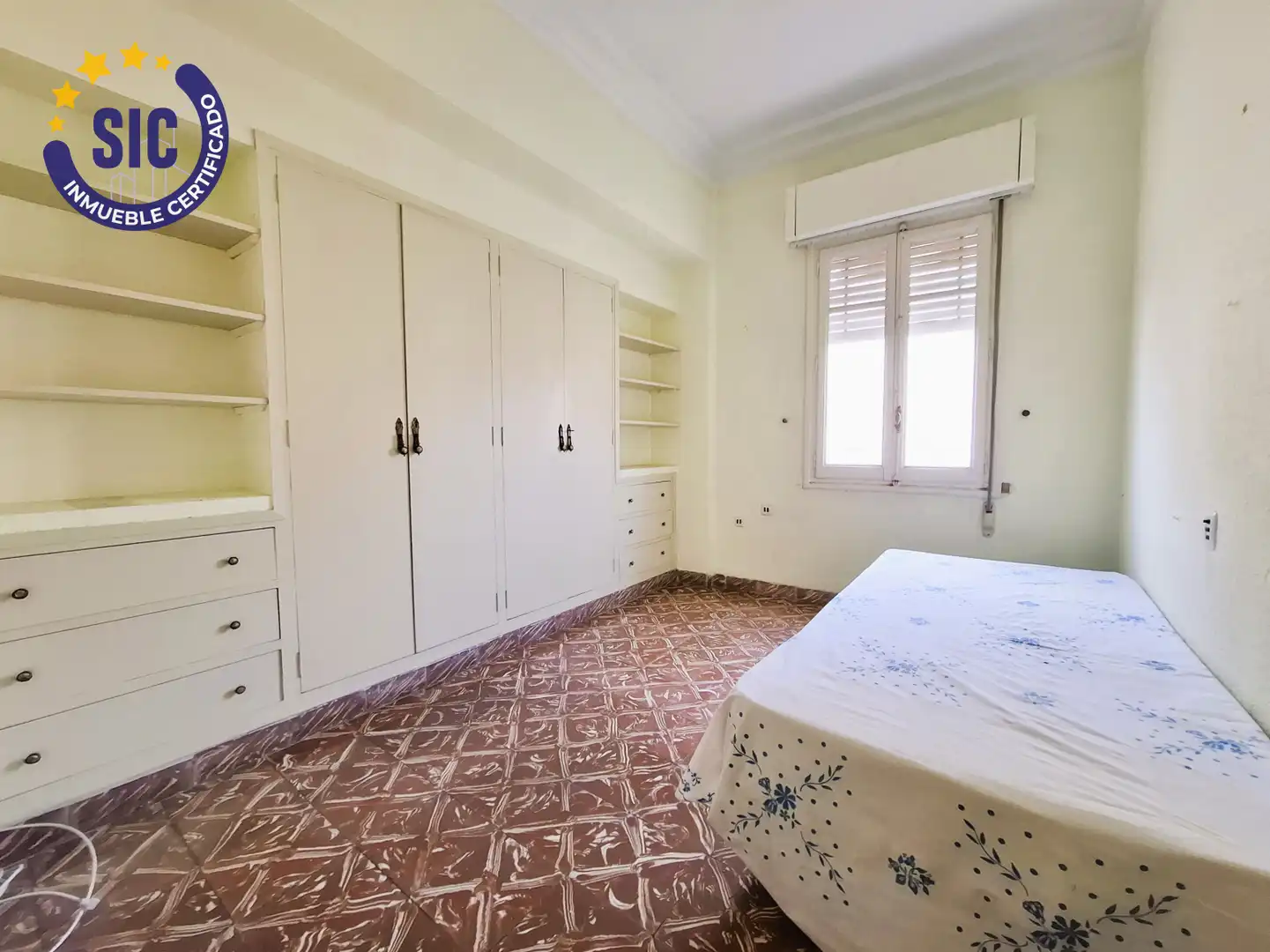 Bedroom of Flat for sale in Castellón de la Plana / Castelló de la Plana  with Air Conditioner and Balcony