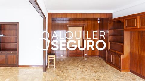 Photo 4 of Flat to rent in De Lerida, Castillejos - Cuzco, Madrid