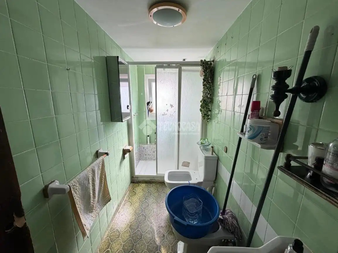 Baño de Piso en venta en Zaragoza con Calefacción, Parquet y Terraza
