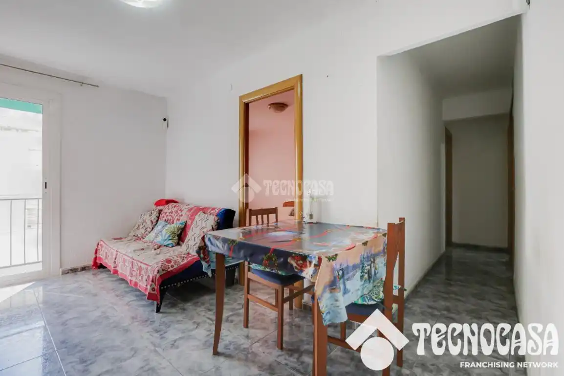 Sala de estar de Piso en venta en Santa Coloma de Gramenet