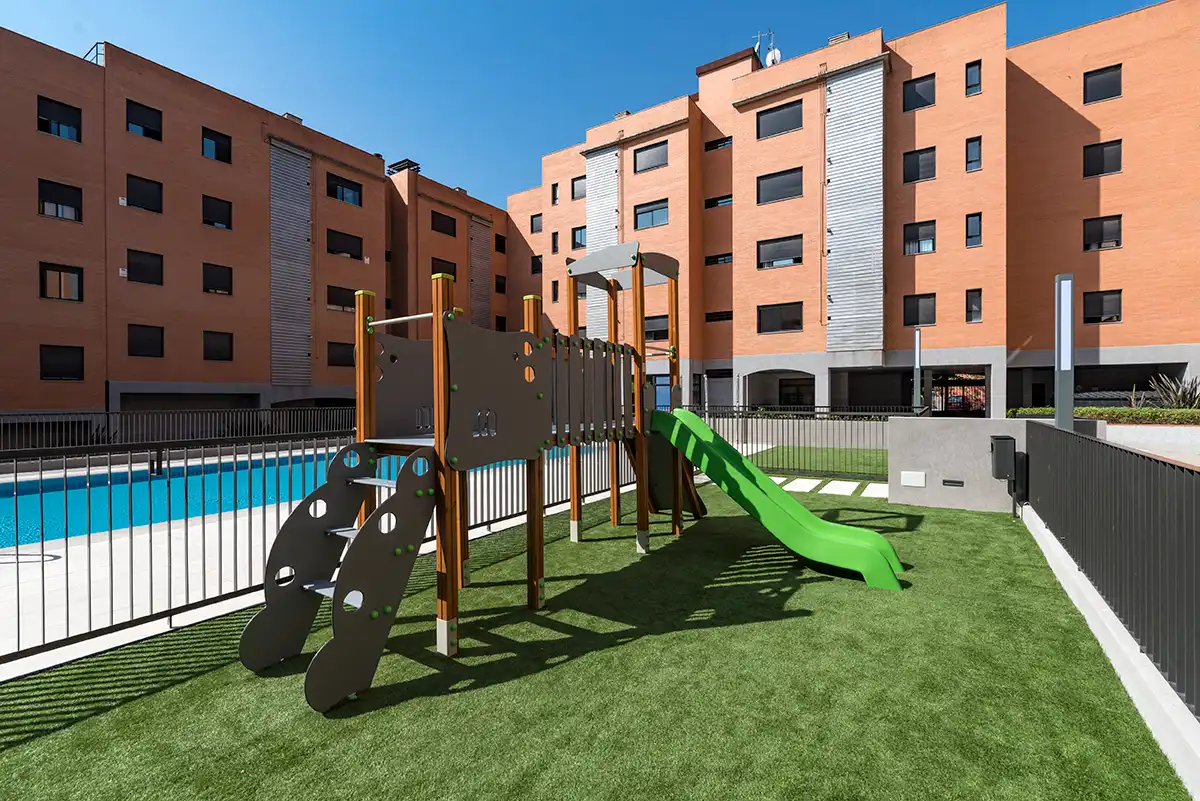 Appartamento con piscina in vendita a Calle de Federica Montseny 6, imagen 24
