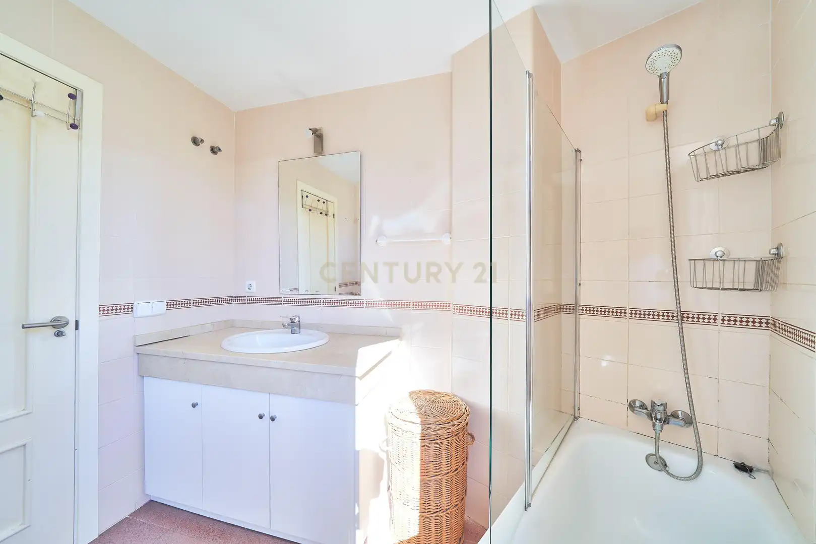 Bathroom of Houses for sale in Fuengirola  with Private garden, Alarm and Community pool