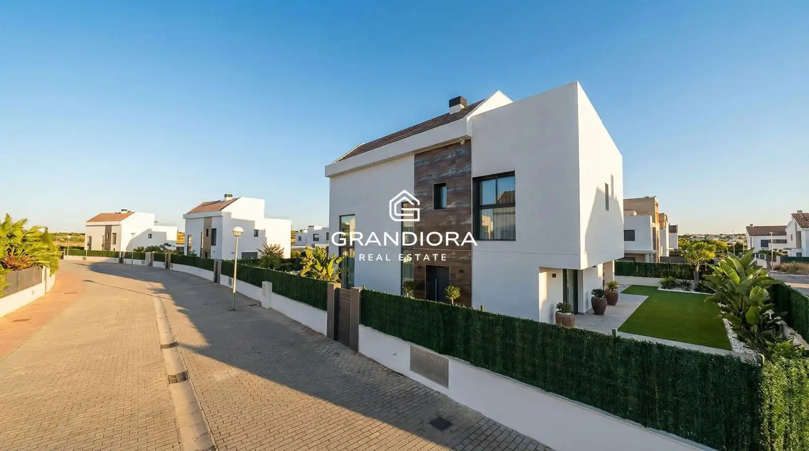Detached house with pool for sale in Calle Montserrat Roig, imagen 17