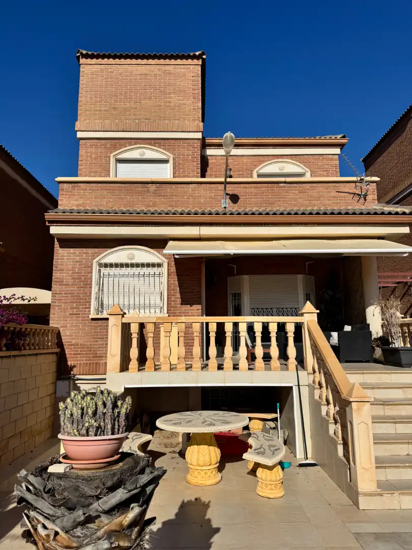 Villa avec piscine à louer à Calle Onil