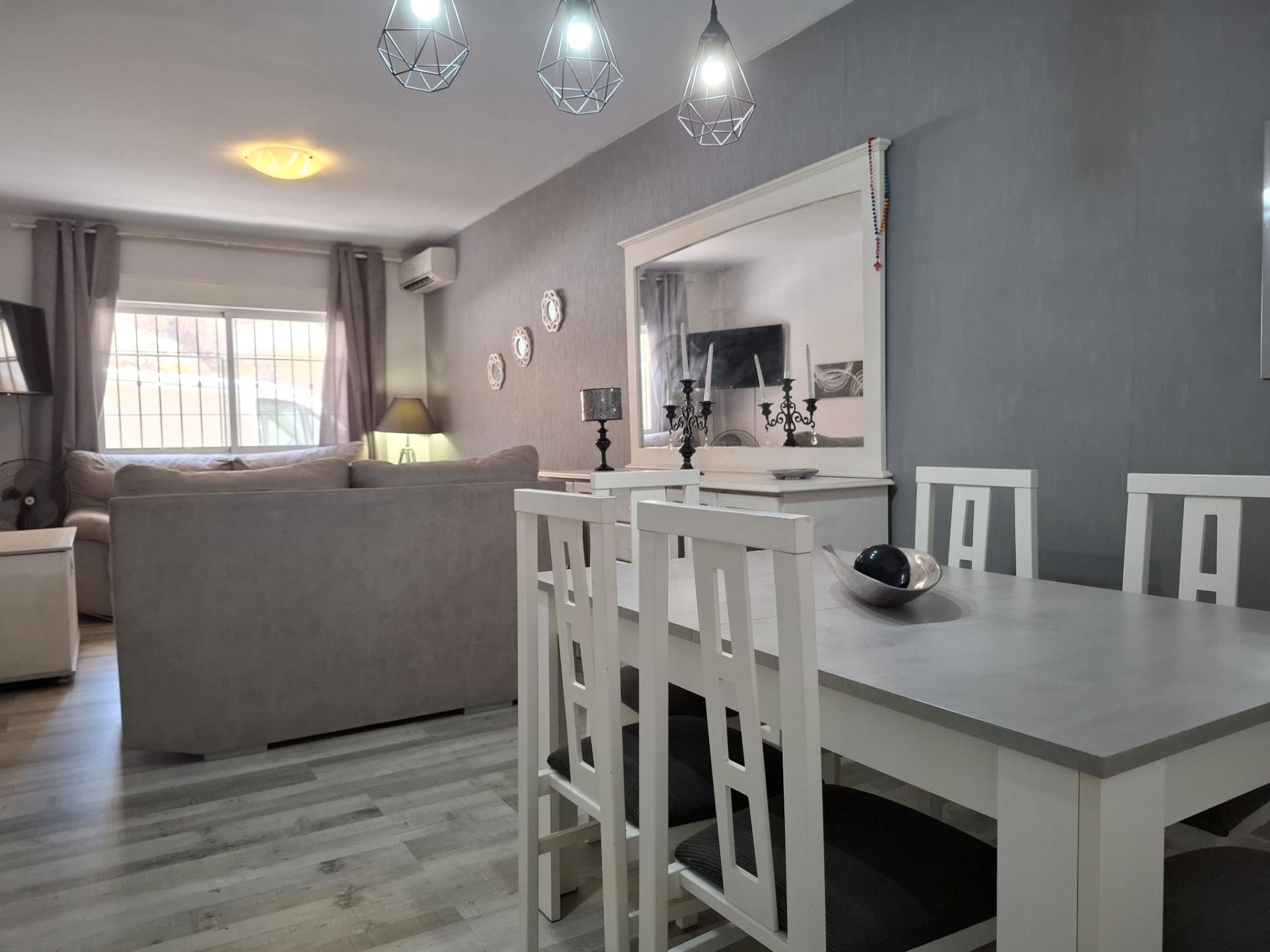 Pis en venda a Calle las Salinas, 2