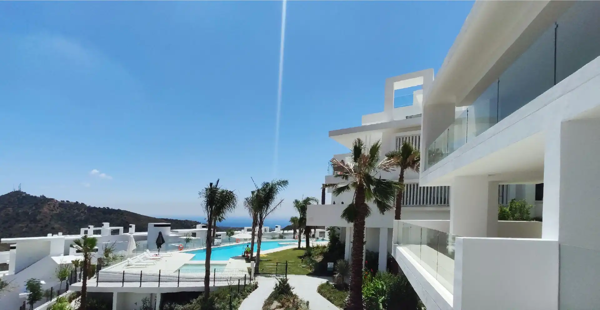 Vista exterior de Casa o xalet en venda en Ojén amb Aire condicionat, Jardí privat i Piscina