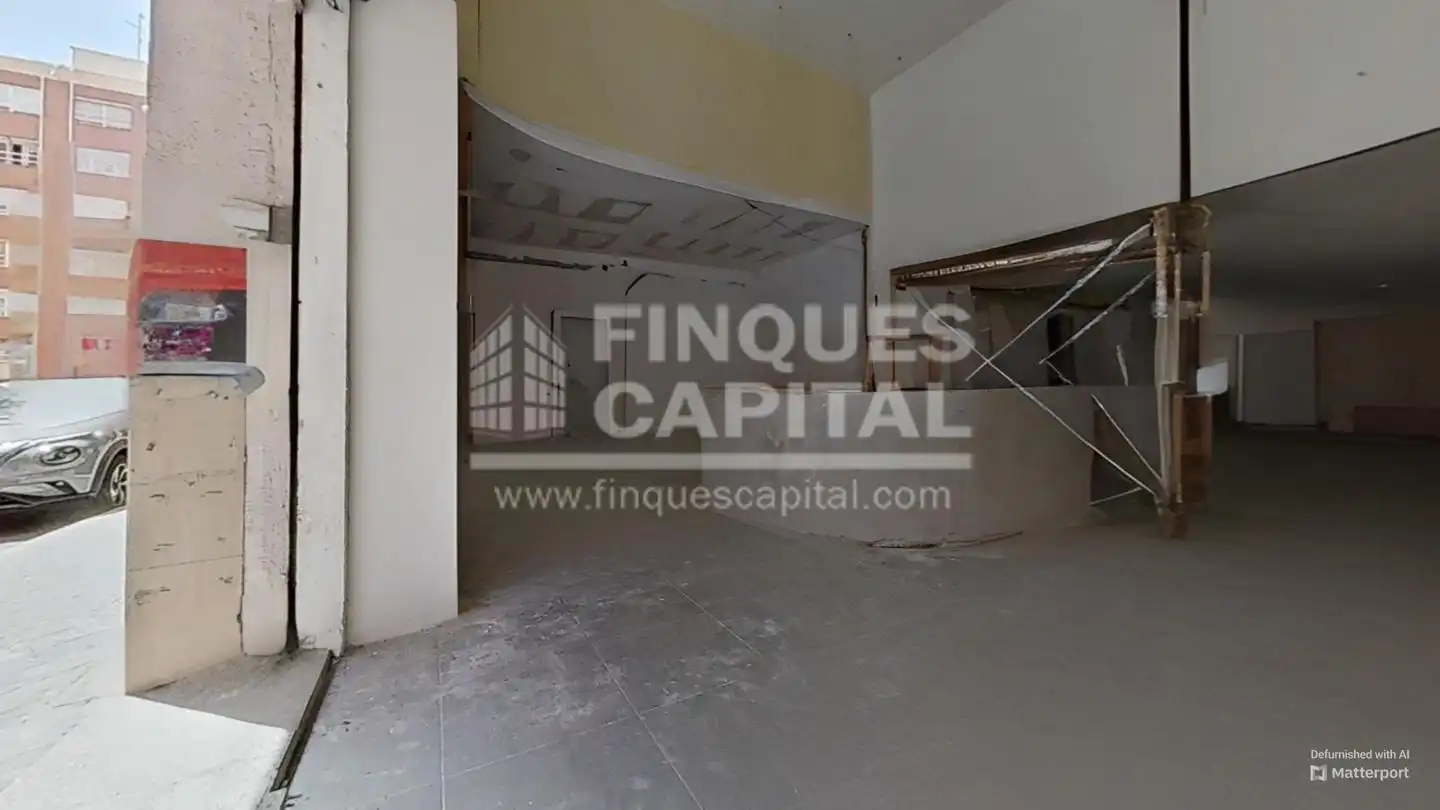 Local comercial en venda a Nou Eixample Sud, imagen 8