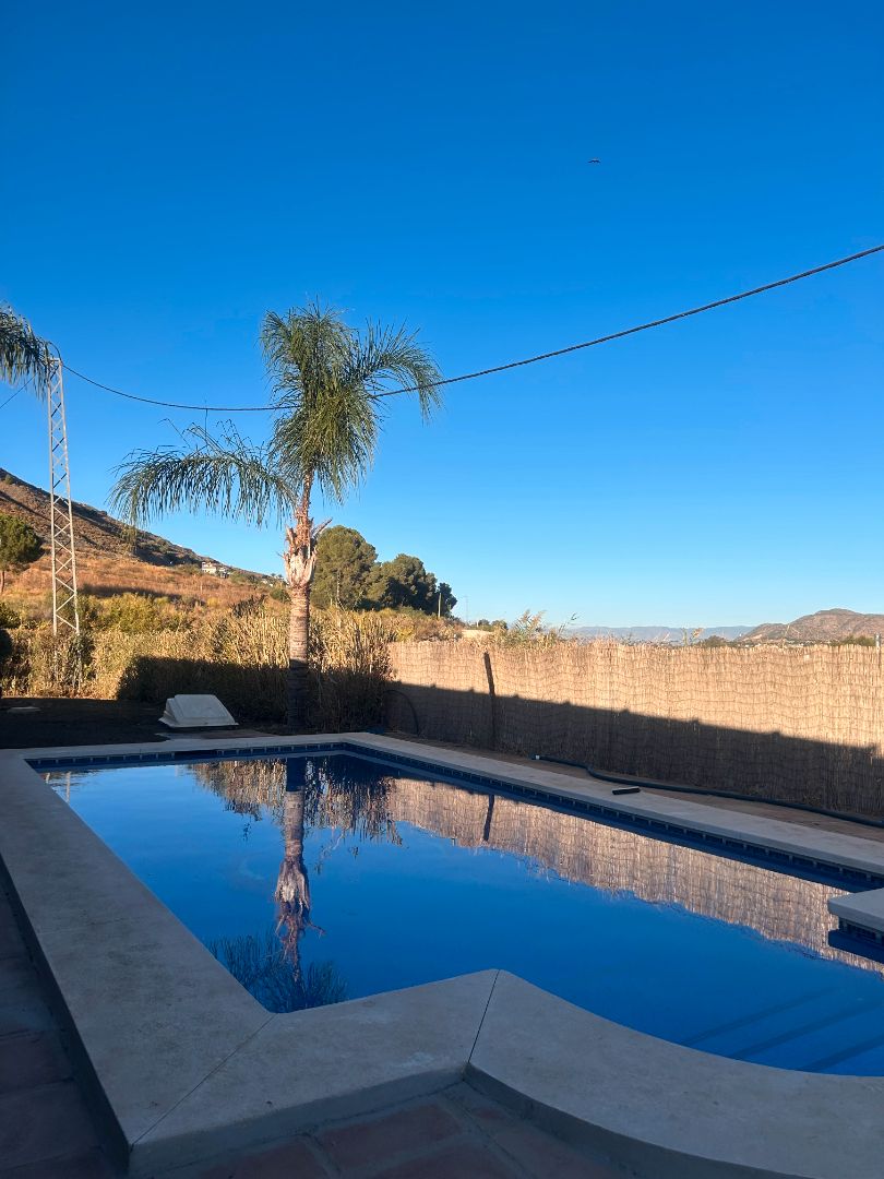 Swimming pool of Country house to rent in Coín  with Air Conditioner, Heating and Terrace
