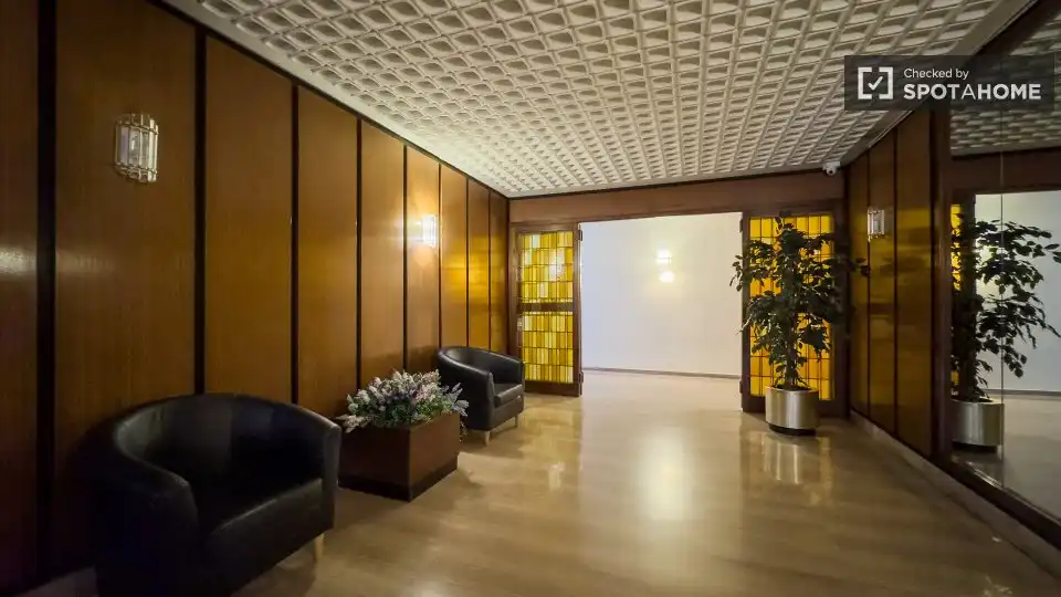 Habitación en La Nova Esquerra de l'Eixample