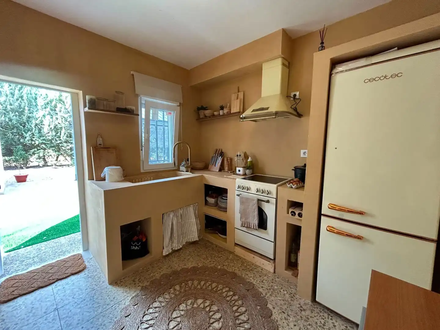 Cuina de Casa o xalet en venda en Talavera de la Reina amb Aire condicionat, Calefacció i Jardí privat