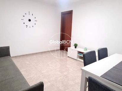 Flat to share in Carrer de Llançà, Collblanc