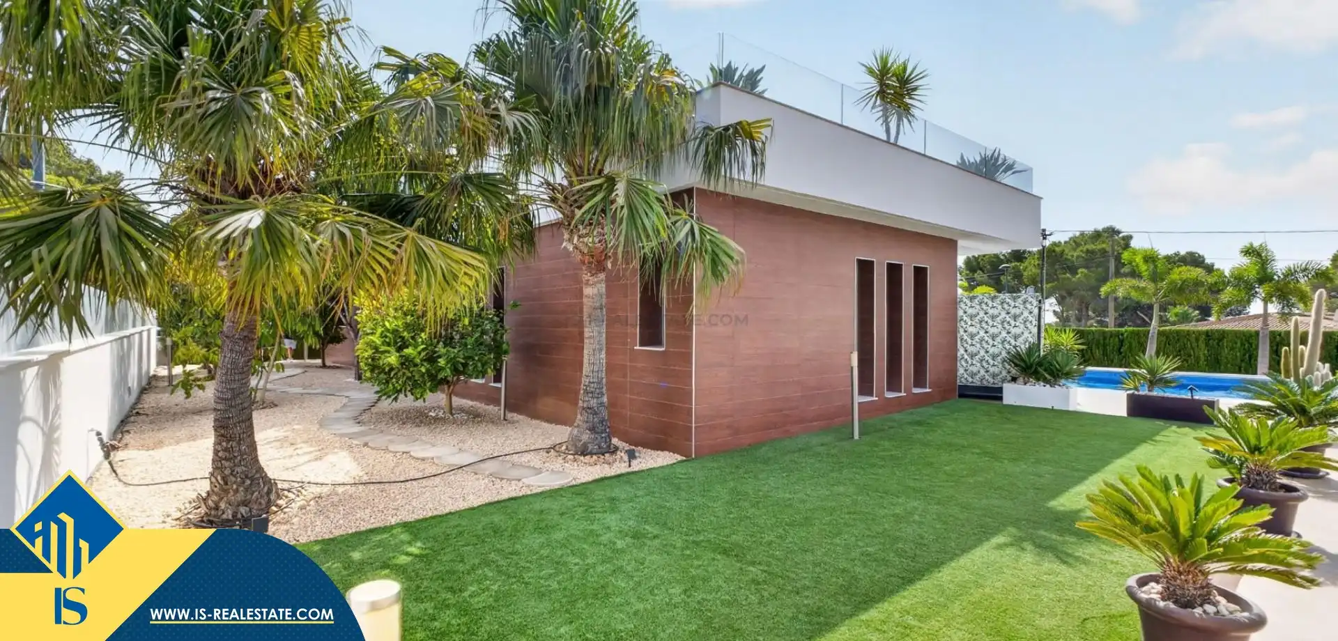 Vista exterior de Casa o xalet en venda en Pilar de la Horadada amb Terrassa, Piscina i Moblat