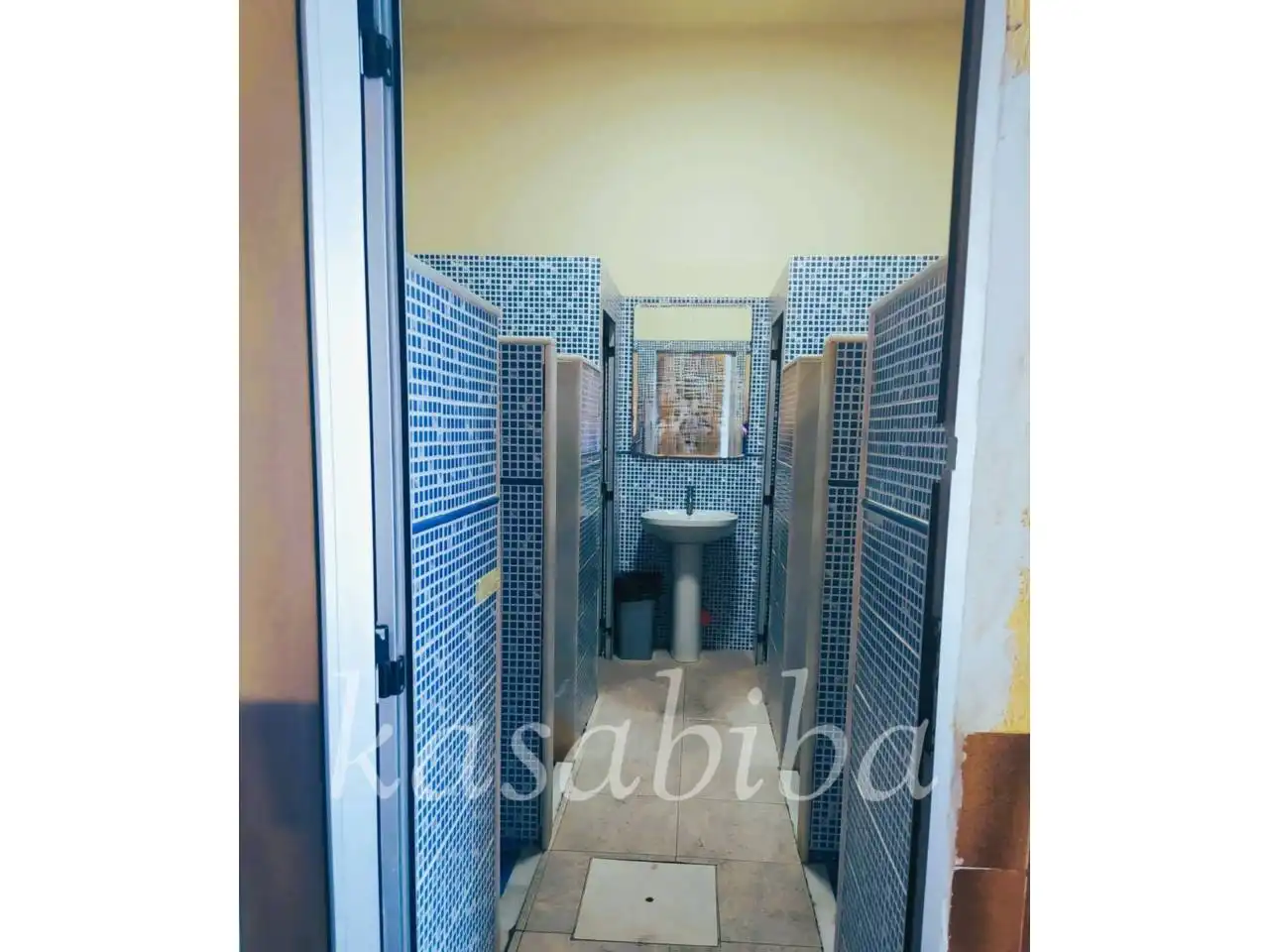 Bathroom of Flat for sale in Sueca  with Air Conditioner, Terrace and Community pool