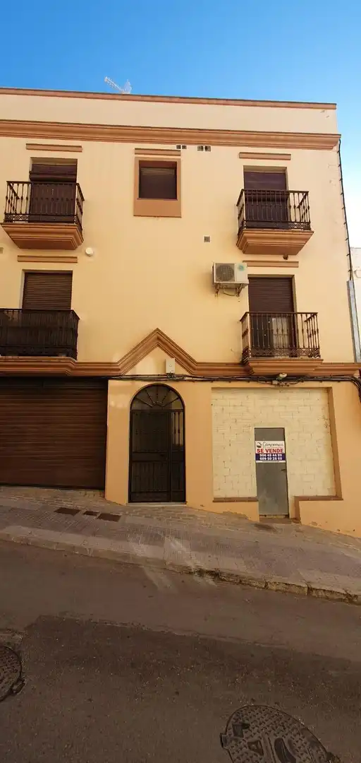 Local comercial en venda a Calle SALSIPUEDES 3, imagen 2
