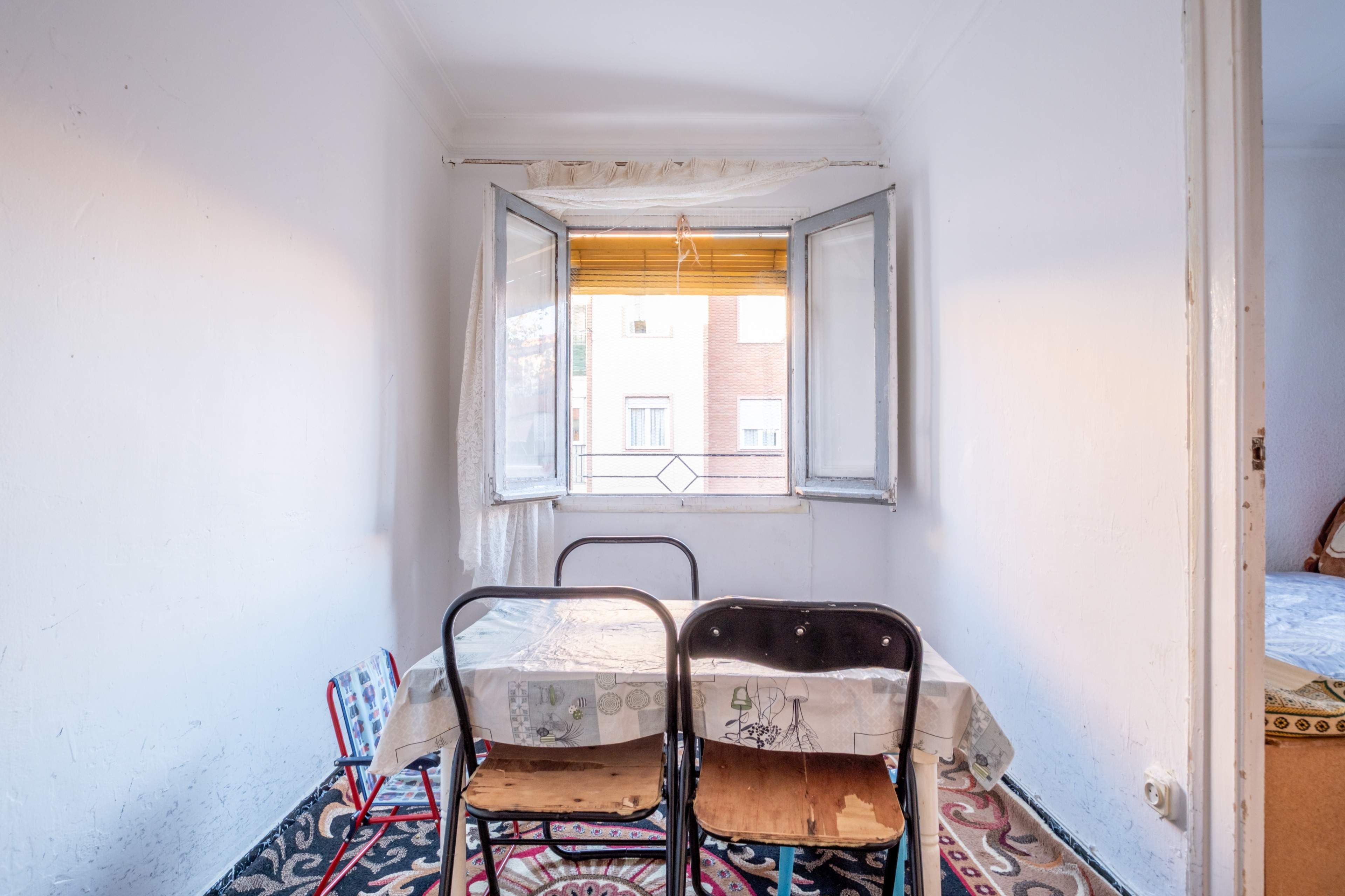 Menjador de Pis en venda en  Zaragoza Capital amb Terrassa i Balcó