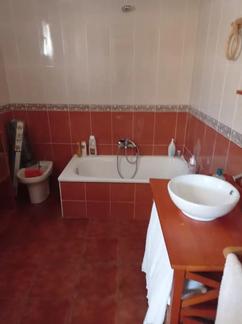 Bathroom of Houses for sale in Valdelacasa  with Furnished and Balcony