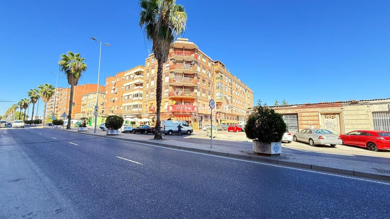 Vista exterior de Pis en venda en Talavera de la Reina amb Aire condicionat i Terrassa