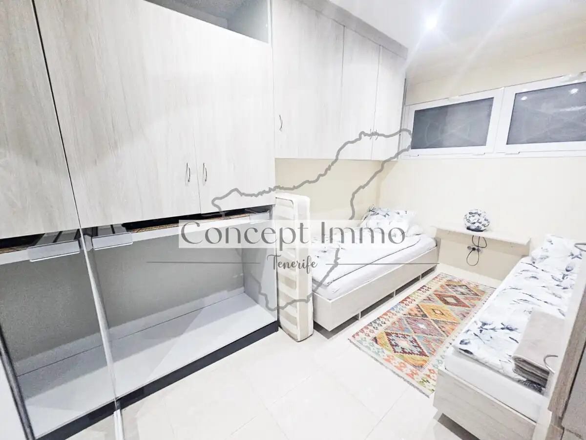Flat for sale in Adeje  with Terrace, Storage room and Alarm