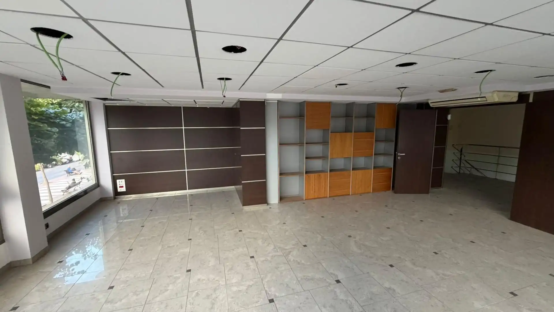 Business premises to rent in Calle de Isidro Villaroig, imagen 12