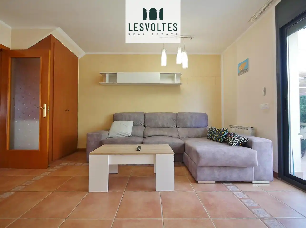 Sala d'estar de Casa o xalet en venda en Vall-llobrega amb Aire condicionat, Calefacció i Jardí privat