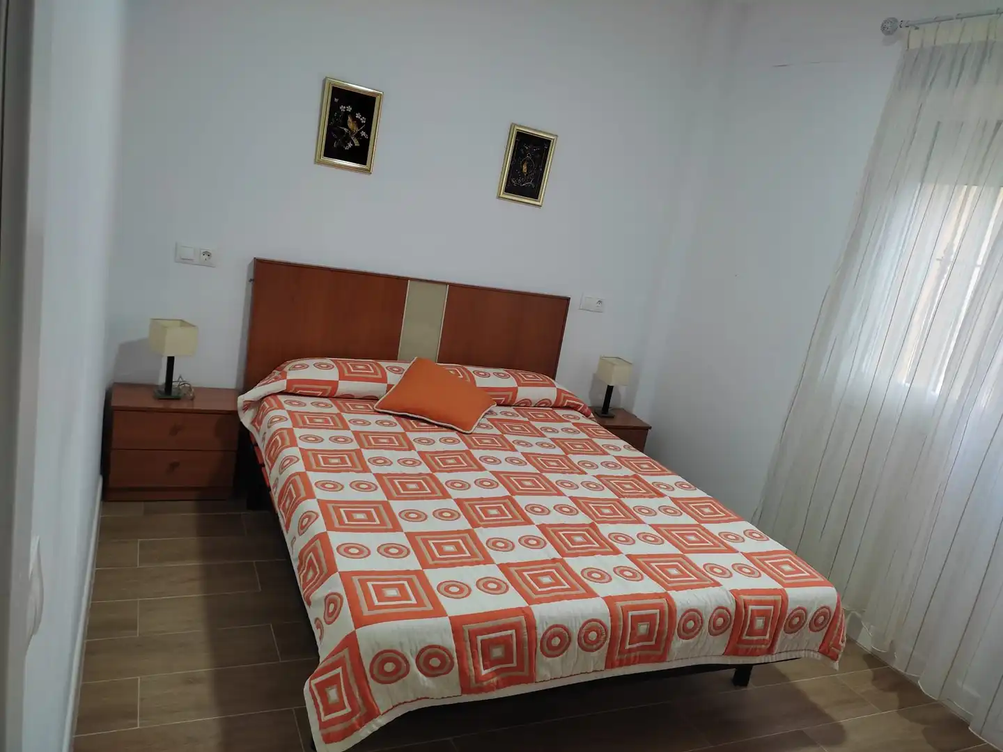 Habitación de Piso de alquiler en Málaga con Amueblado, Lavadora y Microondas