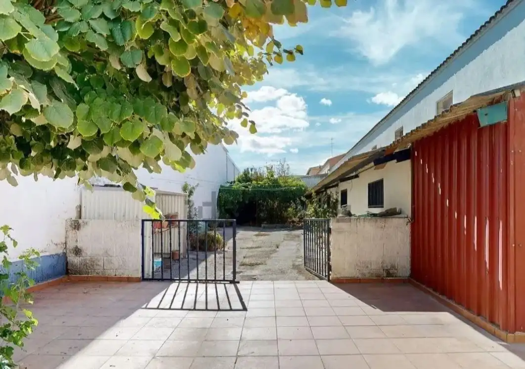 Casa o chalet en venta en Calle VAL DE LA CUEVA, Cadrete