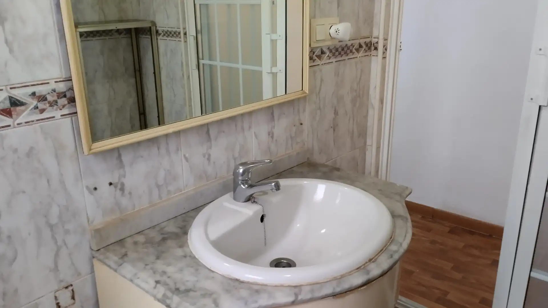 Bany de Pis en venda en Valladolid amb Calefacció