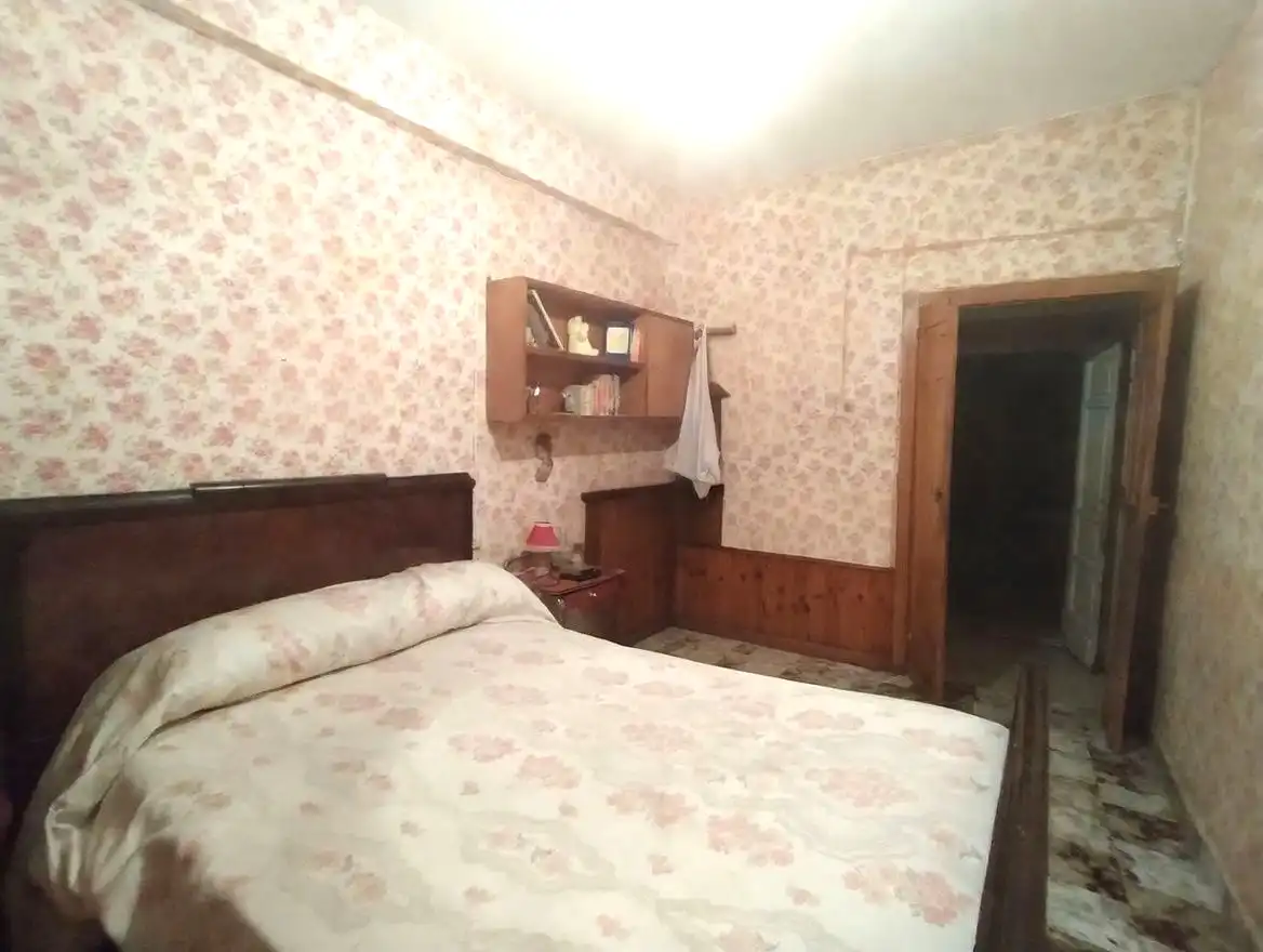 Schlafzimmer von Einfamilien-Reihenhaus zum Verkauf in Trujillo mit Terrasse und Balkon