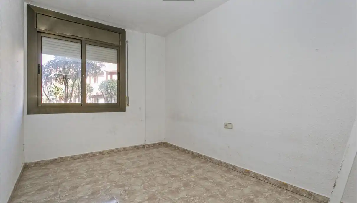 Dormitori de Pis en venda en Rubí