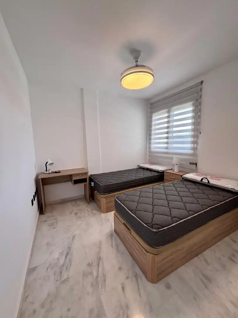 Schlafzimmer von Dachboden zum Verkauf in Arcos de la Frontera mit Terrasse, Möbliert und Ofen