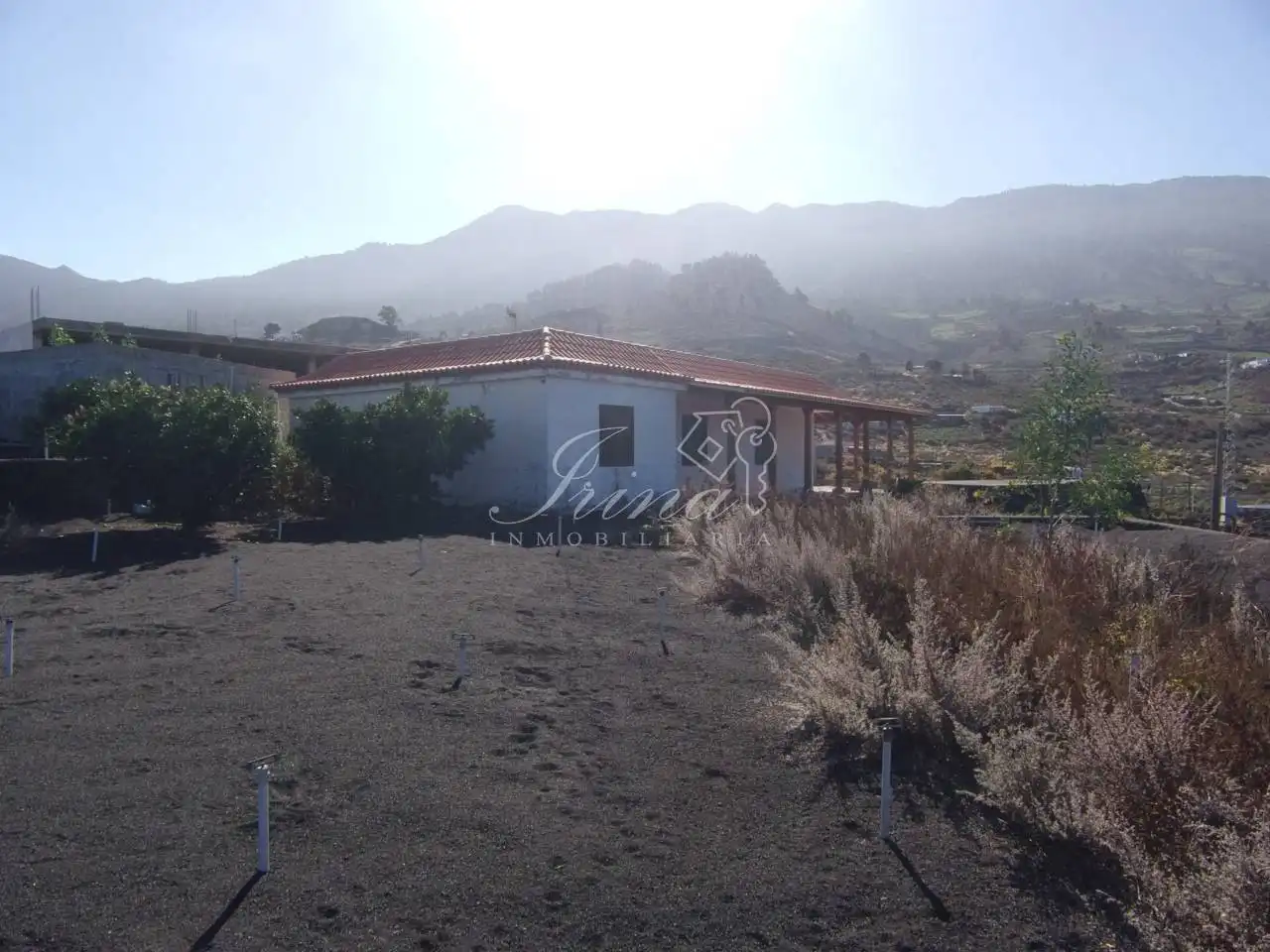Vista exterior de Casa o xalet en venda en Los Llanos de Aridane amb Jardí privat