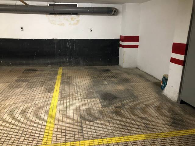 Garaje en Venta en Plaza Santo Domingo, 5 en San Lorenzo