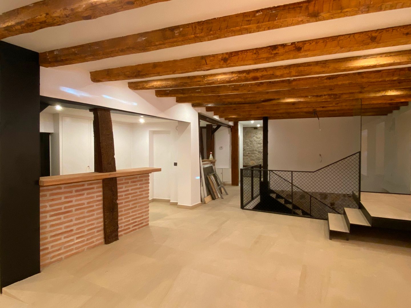 Building for sale in Burgos Capital  with Alarm