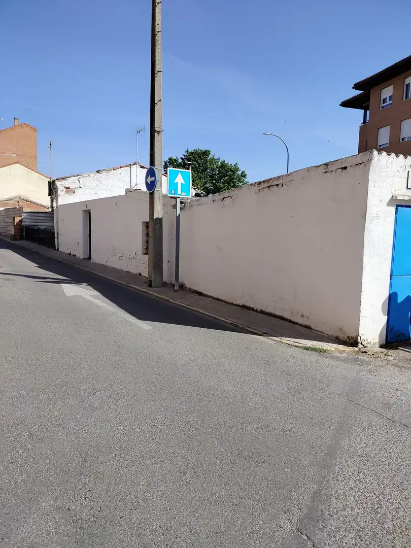 Exterior view of Houses for sale in Humanes de Madrid  with Heating, Private garden and Storage room