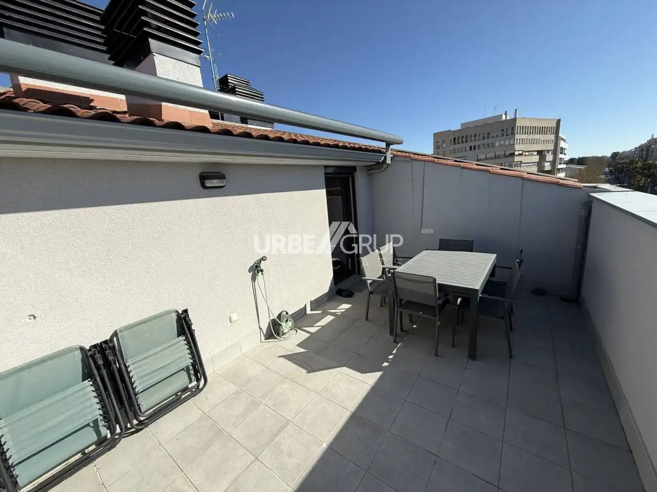 Duplex con terrazza in affitto a Avenida Abad Marcet, imagen 4