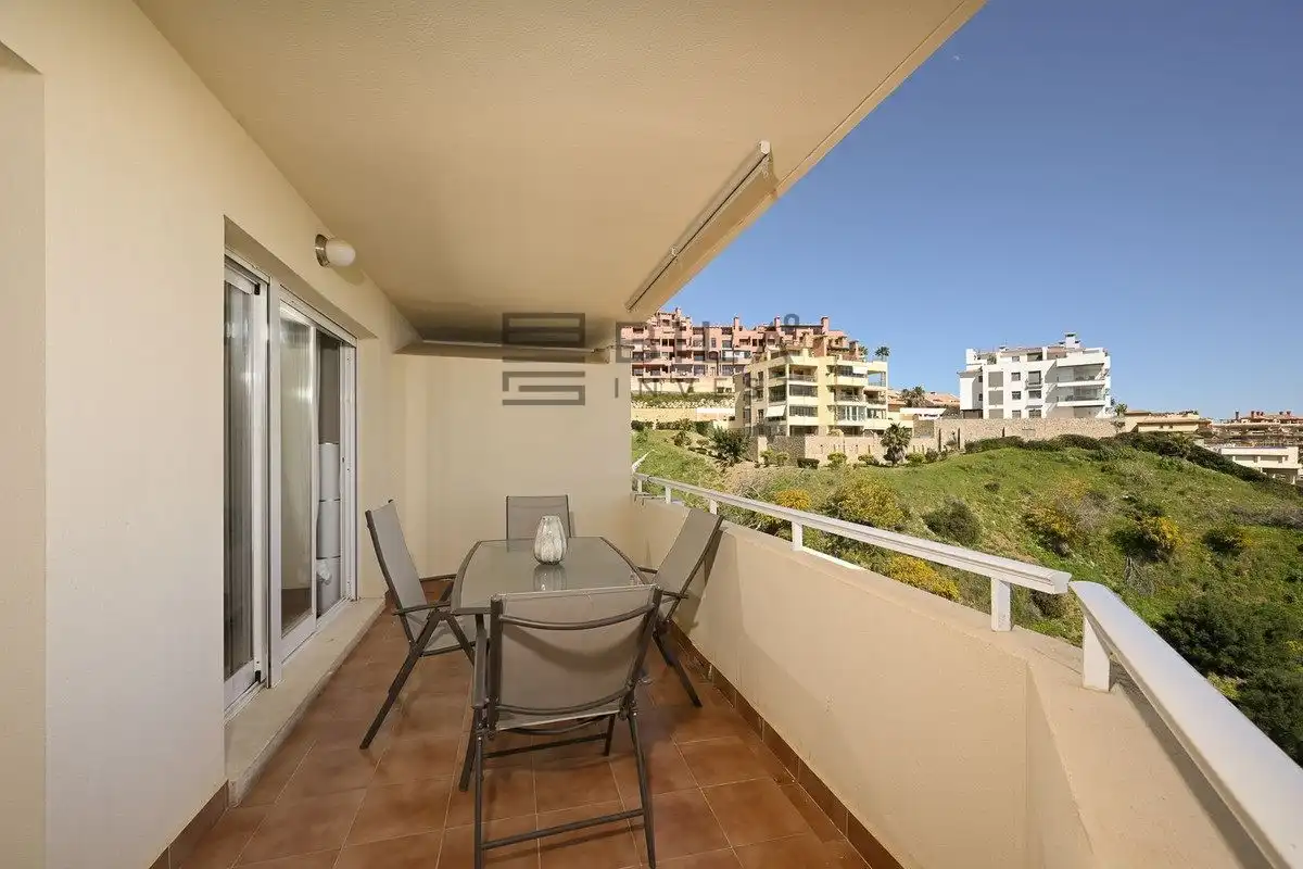 Piso con piscina en venta en Cristóbal Colon, imagen 3
