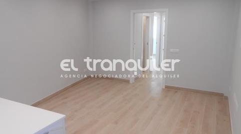 Photo 3 of Flat for sale in Calle Fuenlabrada, San Isidro, Getafe