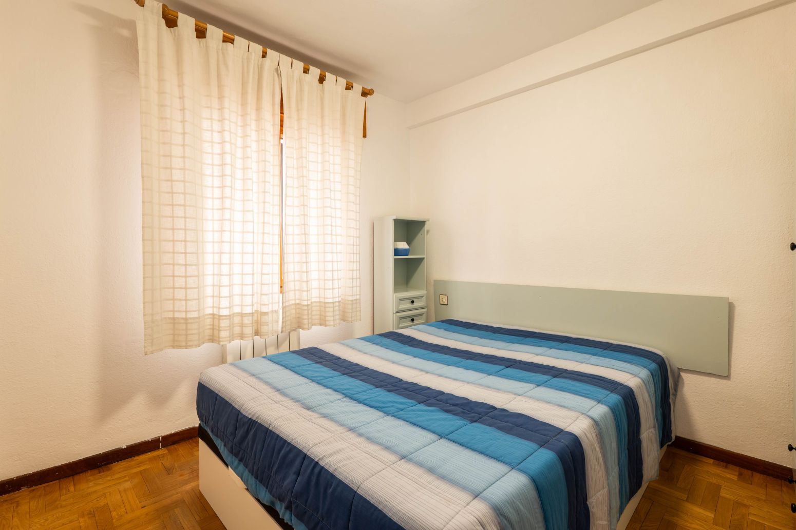 Bedroom of Flat for sale in Gijón   with Heating, Parquet flooring and Terrace