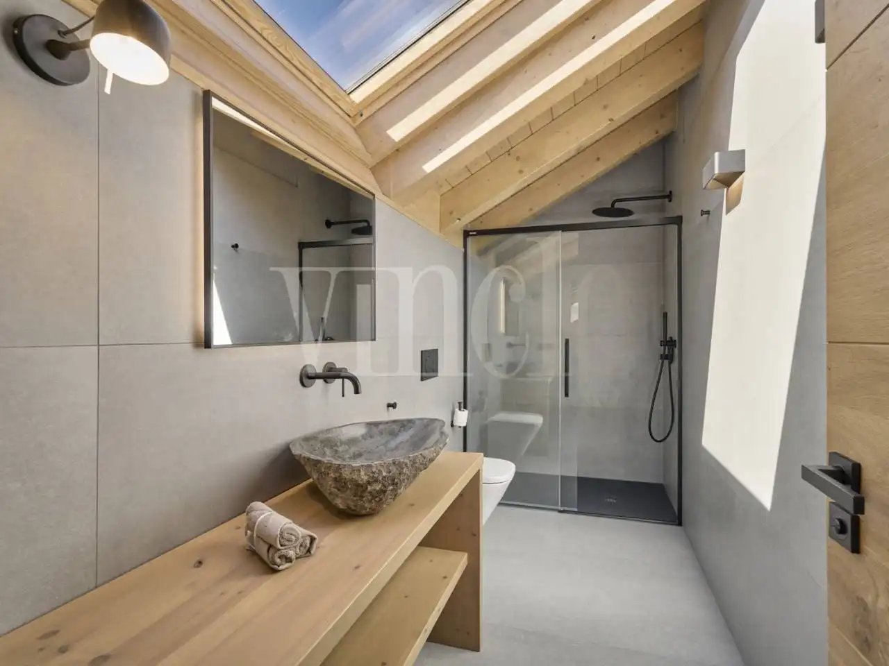 Bathroom of Houses for sale in Guils de Cerdanya  with Heating, Private garden and Parquet flooring
