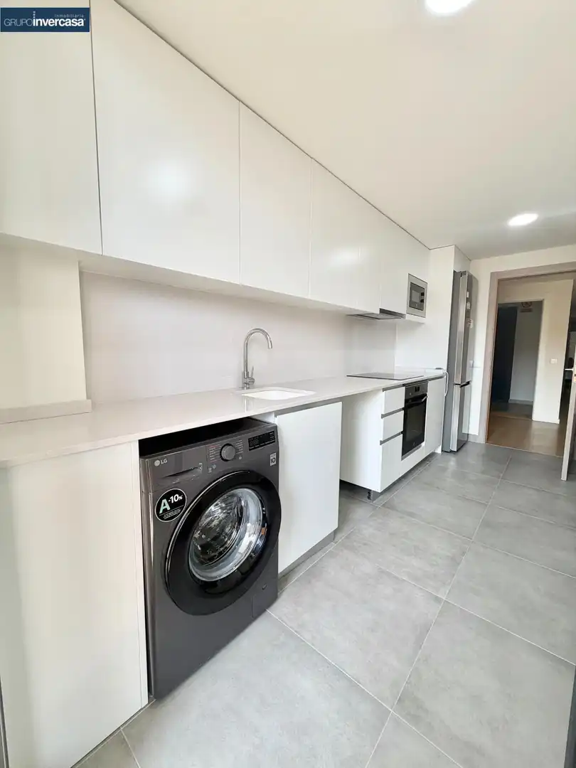 Küche von Wohnung zur Miete in Quart de Poblet mit Klimaanlage, Abstellraum und Möbliert