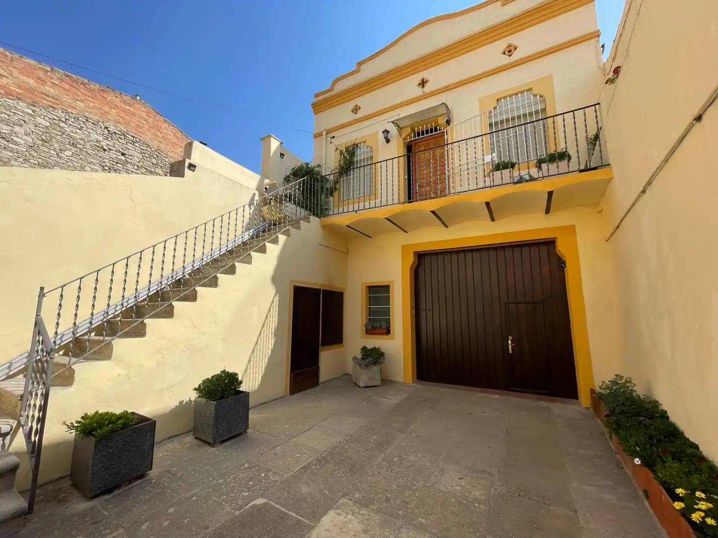 Vista exterior de Casa o chalet en venta en Calaf con Calefacción, Jardín privado y Parquet