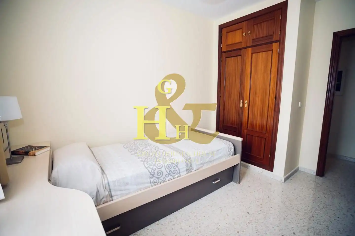Habitación de Piso en venta en Sanlúcar de Barrameda con Aire acondicionado, Terraza y Trastero