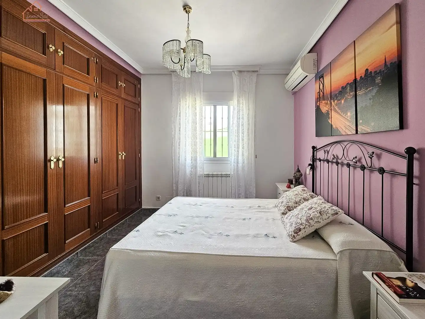 Dormitori de Casa o xalet en venda en Chinchón amb Aire condicionat, Calefacció i Jardí privat